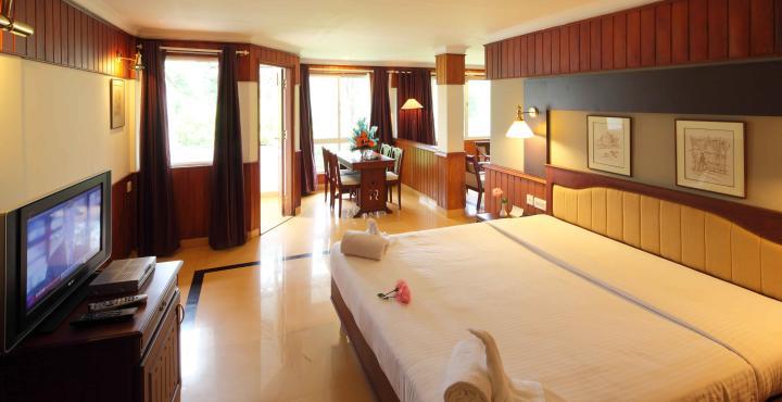 Maximunnar T&U Leisure Hotel, Munnar - Tap to explore photos