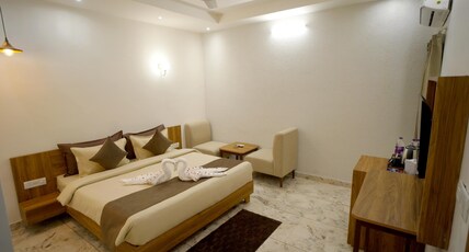 Serenity By The Ganges Room Type - Super Deluxe