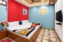 Varanasi Dream Guesthouse I Near Kashi Vishwanath