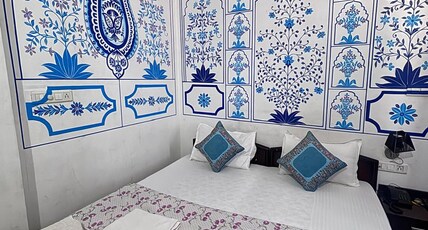 The Royal Lake View Villa Room Type - deluxe double room