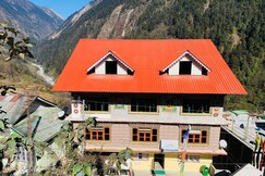 Rufina Lachen Deezong A Pure Veg Hotel