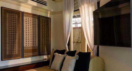 Banyan Tree Vabbinfaru Maldives Room Type - Beachfront Sunset View Pool Villa
