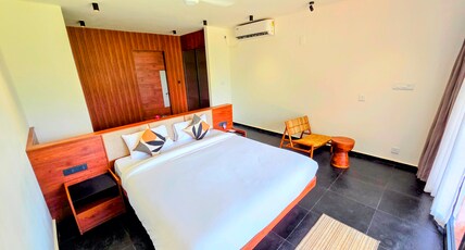 ETHER Marari Beachfront Villa Room Type - Ocean View Grand Premier Room with Bathtub
