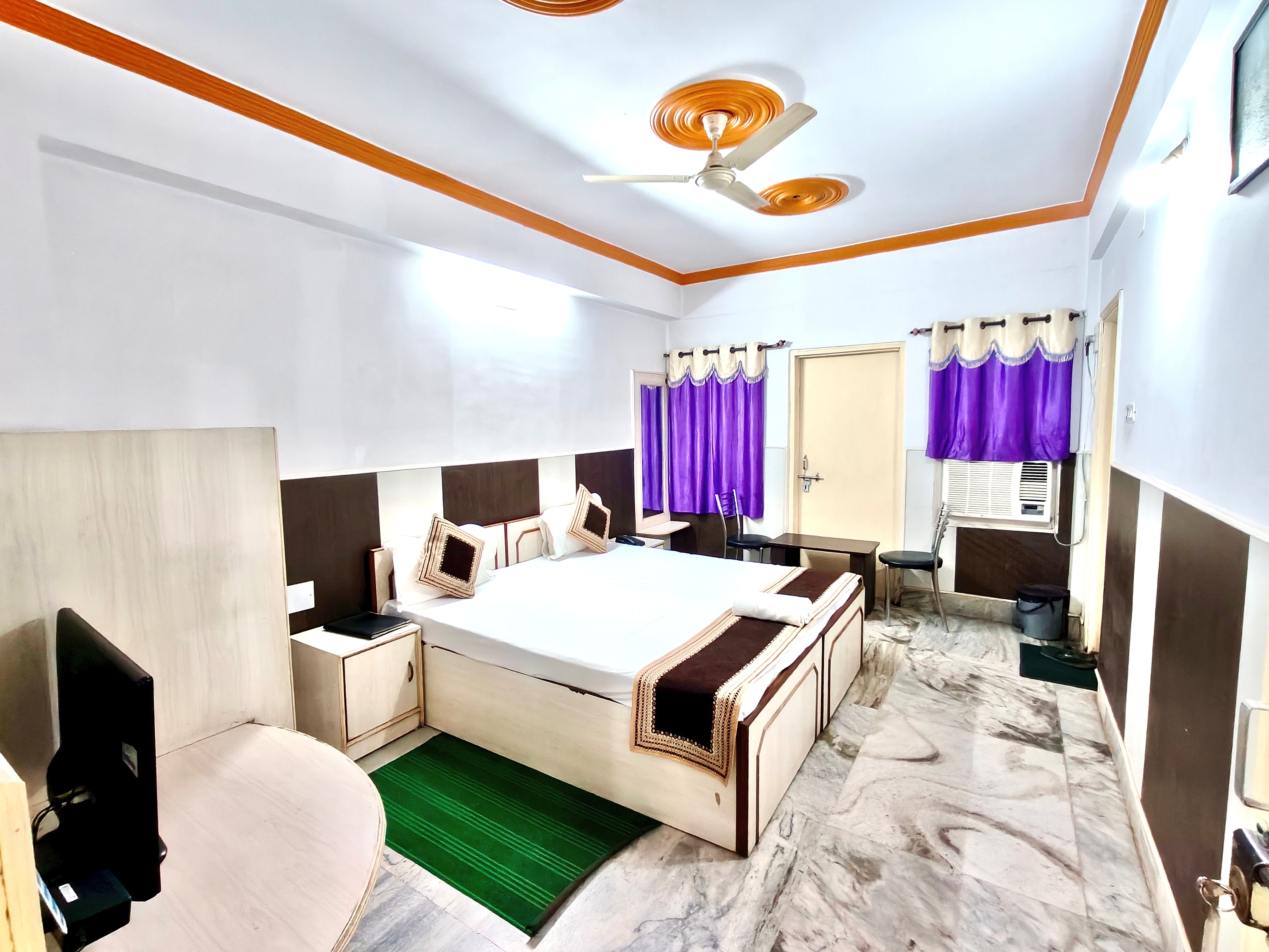 Hotel Aditya Palace - Tap to explore photos