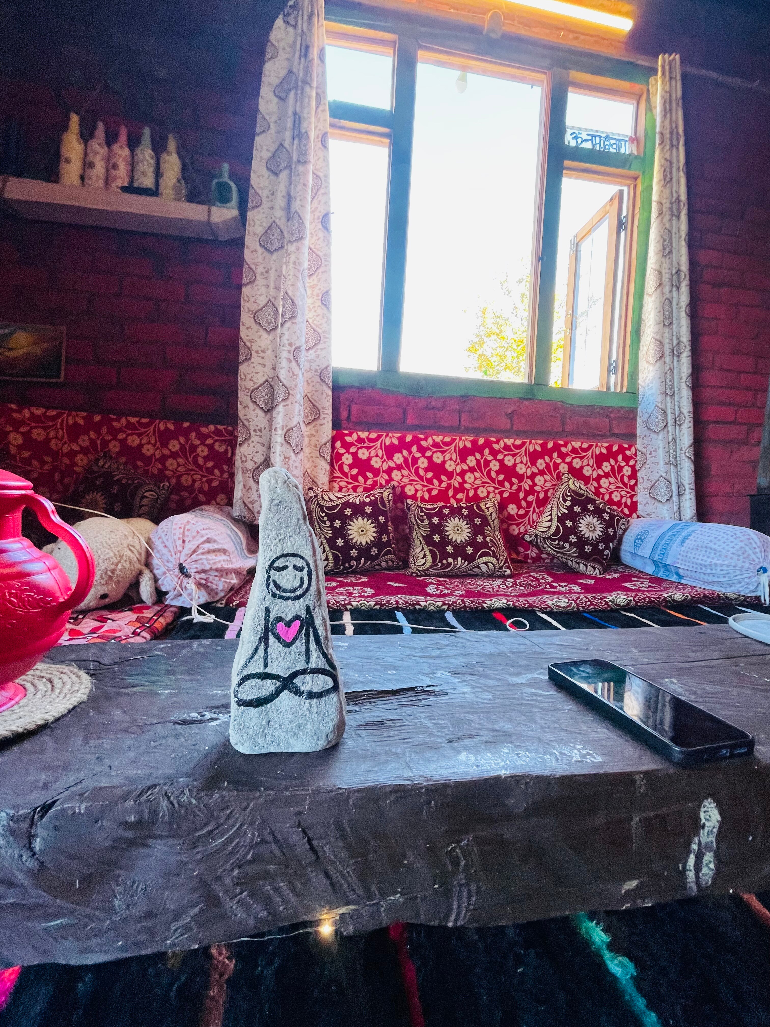 MJ cafe and homestay - Tap to explore photos