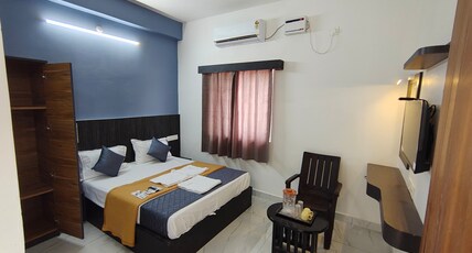 TSK Marvell Room Type - Deluxe Double Bed Room AC
