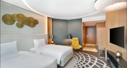 DoubleTree by Hilton Dubai - Business Bay Room Type - FAMILY ROOM