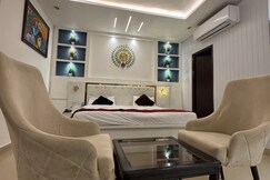 Cs Shree Suites by Elegance Resort