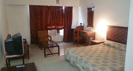 Hotel Regency Bina Room Type - Deluxe Hotel Regency Bina Room Type - Deluxe