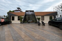 Sri Mayukha inn