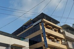 Queen Merry Tourist Home