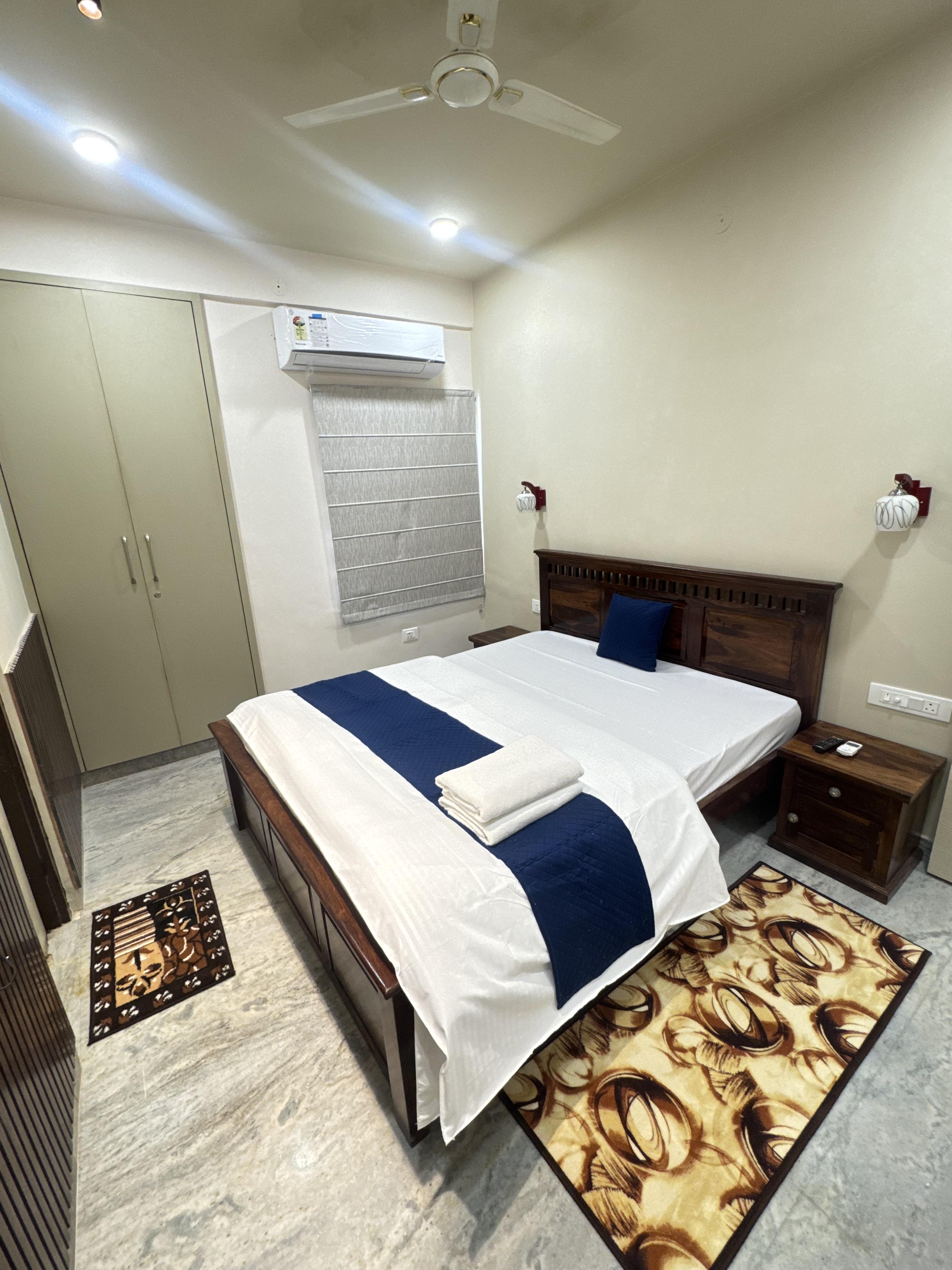 Budhgiri Heritage 2BHK wth Wi Fi - Tap to explore photos