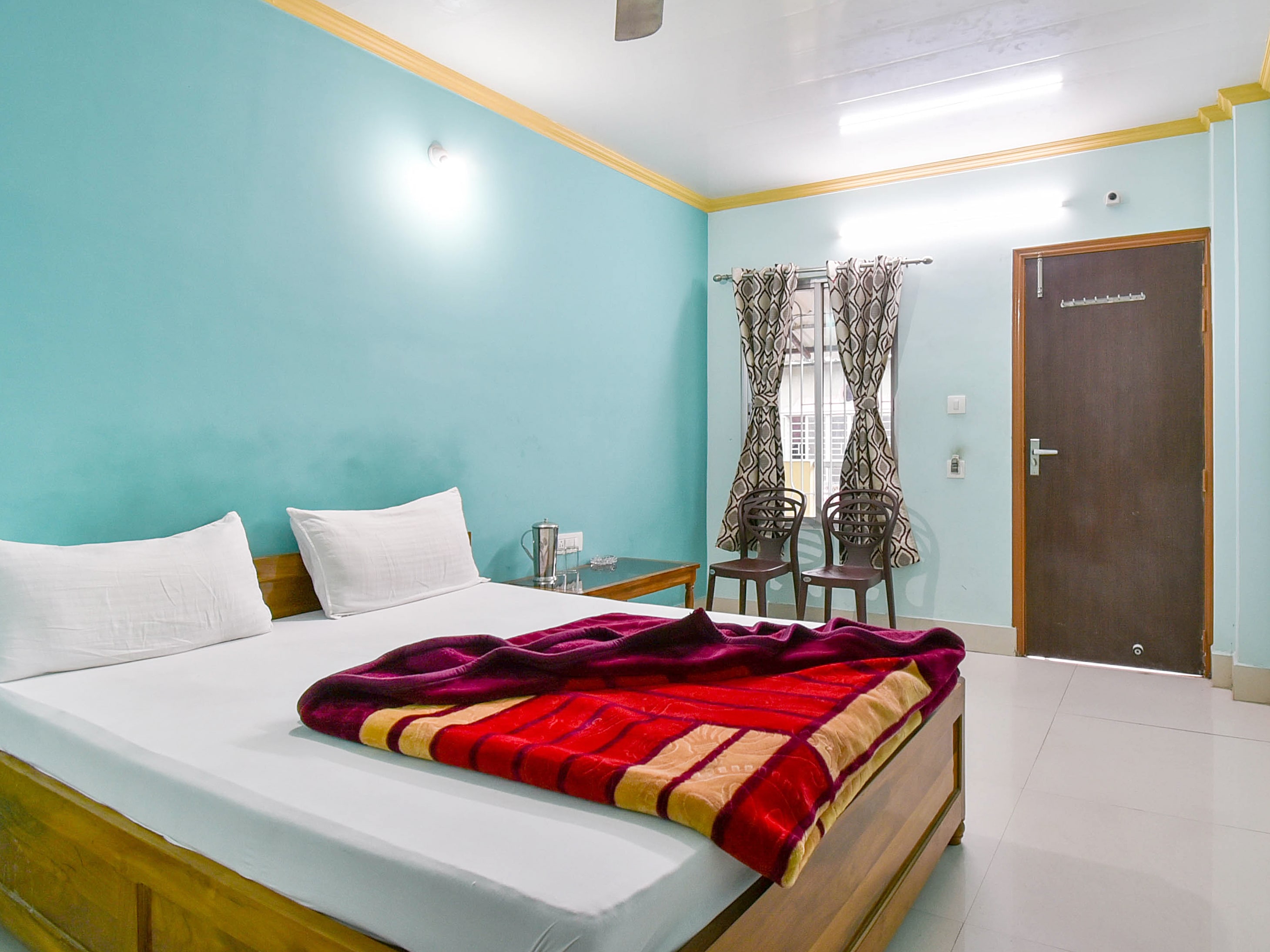 Kundu Hotel - Tap to explore photos