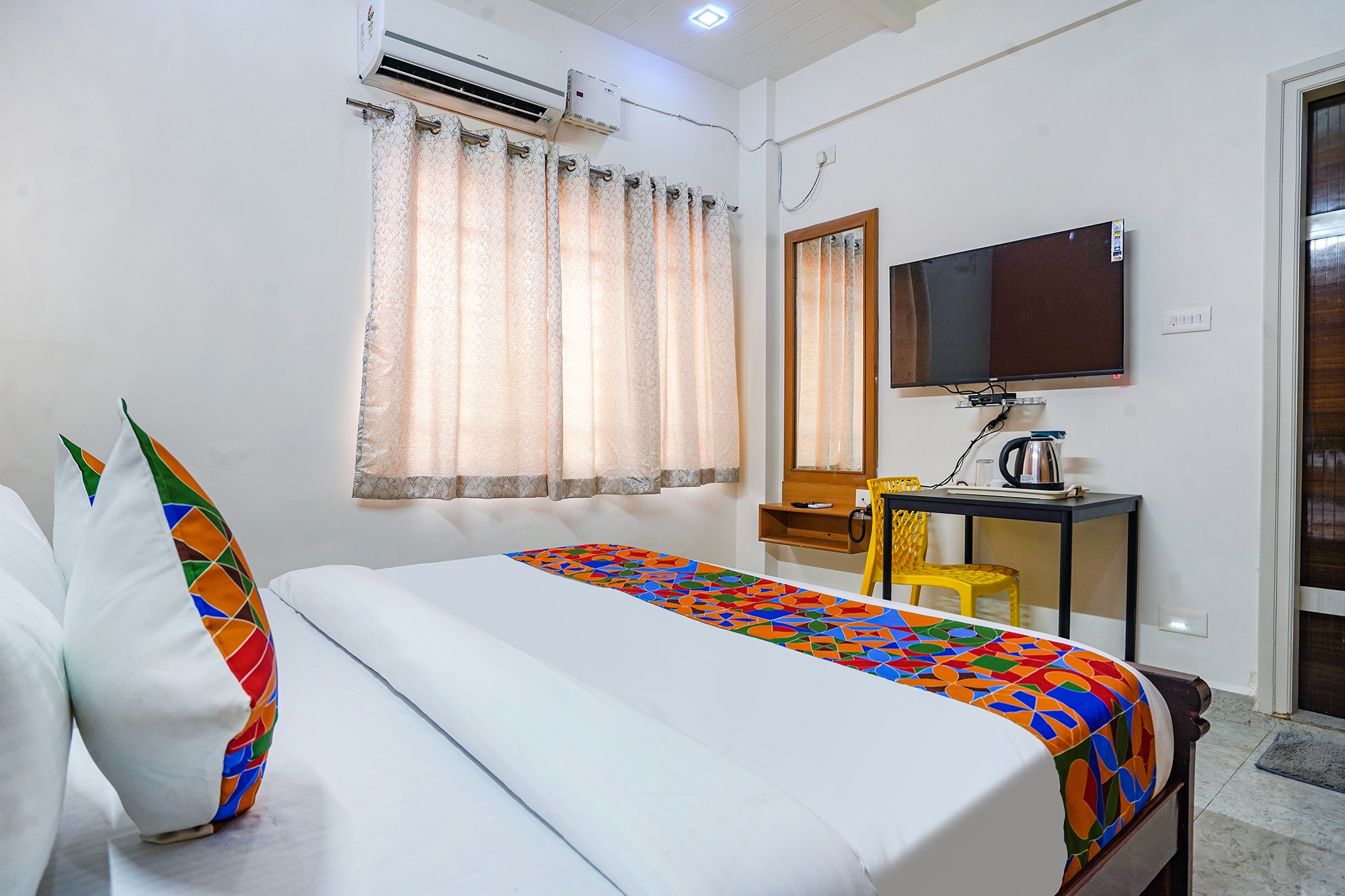 FabHotel Q Suites - Nr Kavuri Hills, Madhapur - Tap to explore photos