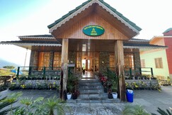 Photos of Eco Log Hut Resort