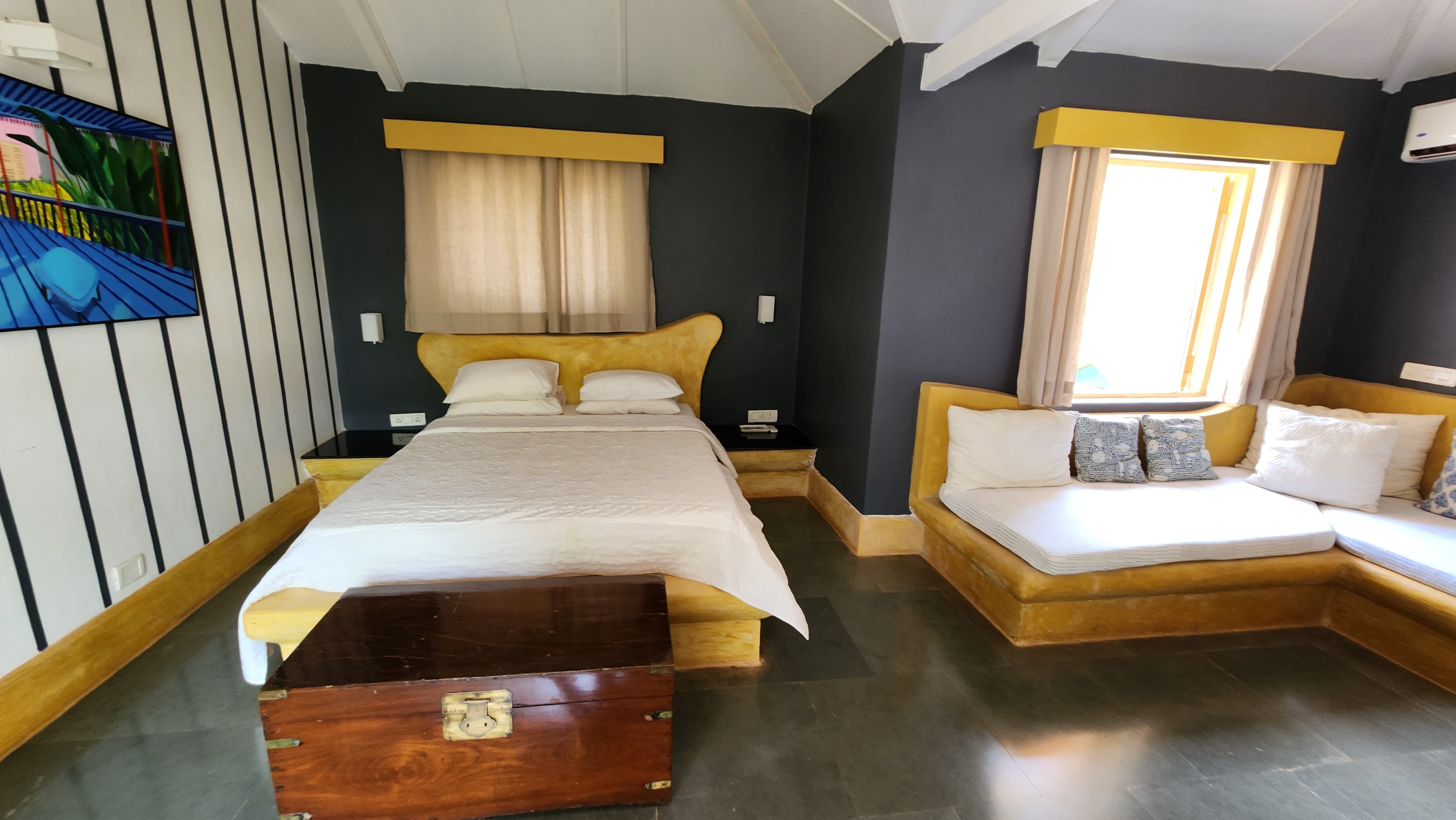 Casa Anjuna-Boutique Resort - Tap to explore photos