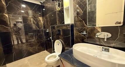 Hotel Amora Royale Japiur Room Type - Classic Room