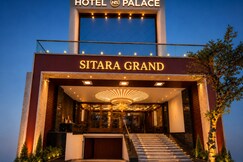Sitara Grand HS Palace- 1.2 km from Har ki Pauri with Free Parking