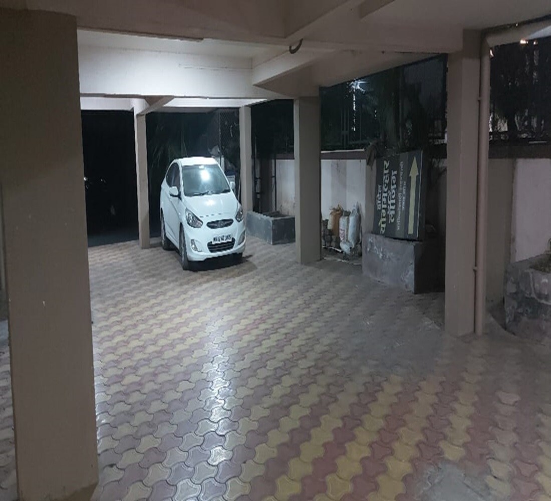 Hotel Yogmalhar and Lodging - Tap to explore photos
