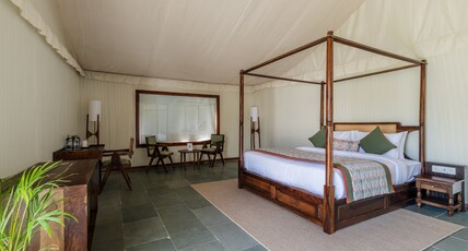juSTa Luxe Highpoint Jawai Room Type - Premium Tents