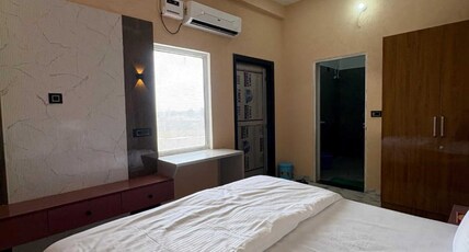 Hotel Keshav Palace Room Type - Deluxe AcRoom