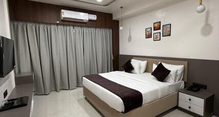 Hotel Krishna Leela Lodging and Boarding Room Type - Bedroom 3