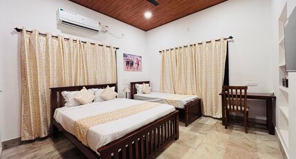 Udupi Temple Inn Room Type - Deluxe Triple