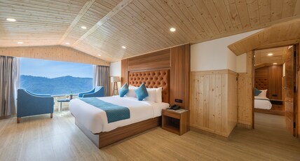 The Grand Welcome Hotel Room Type - Attic Honeymoon Room(Jacuzzi and Valley View)
