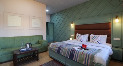 MONTARA Room Type - Super Deluxe Room