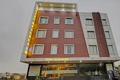Taj Venture Hotel In Agra Near Tajmahal