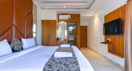 Suketi Stays Room Type - Casa Mount Imperial Suite