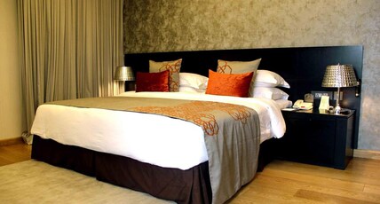 Regal Resort Room Type - Super Deluxe Room