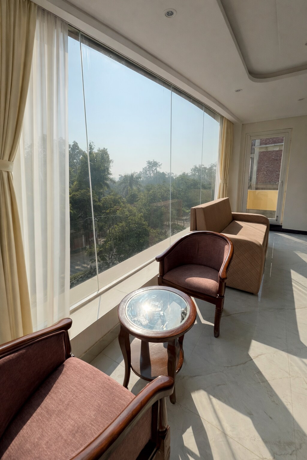 Mitra Hotel - Tap to explore photos