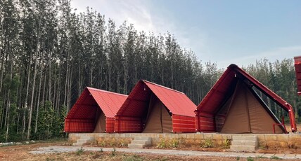 Trippr Chikkamagaluru Room Type - A Frame Glamping Tent Common Bathroom