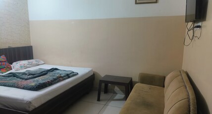 Hotel Noor Plaza Room Type - Bedroom 9