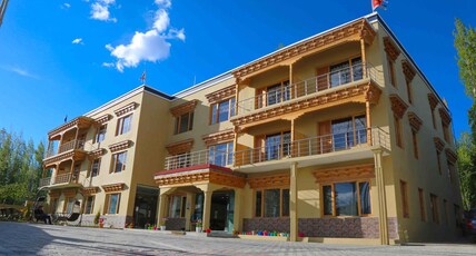 Hotel Capital City Room Type - Deluxe Room