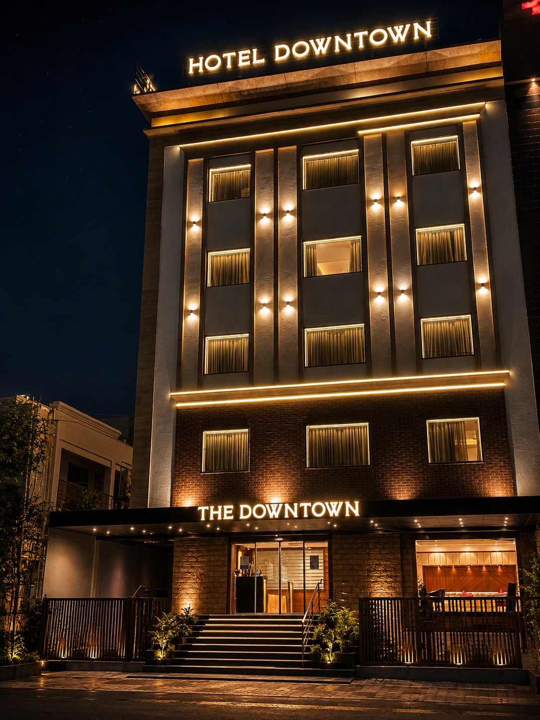 Hotel The Downtown - Tap to explore photos