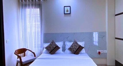 Cassava Stays Room Type - Deluxe Room with Balcony