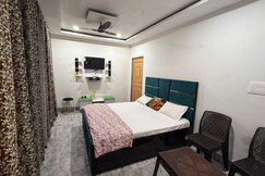 sneham home stay