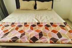 Peaceful family friendly 2BHK Retreat in Pune city