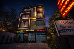 Hotel Signature