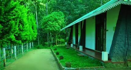 Punarjani Nature Friendly Resort Room Type - Spice Cottage with Ensuite Bathroom and Fresh Towels Punarjani Nature Friendly Resort Room Type - Spice Cottage with Ensuite Bathroom and Fresh Towels
