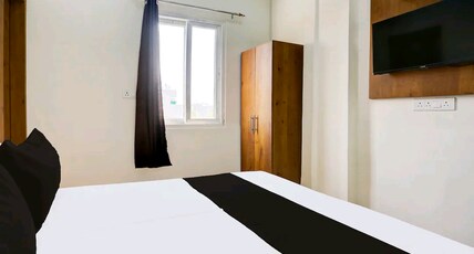 HOTEL HIMALAYA Room Type - Bedroom 7