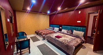 Hotel mahadev badrinath ji Room Type - Triple 204