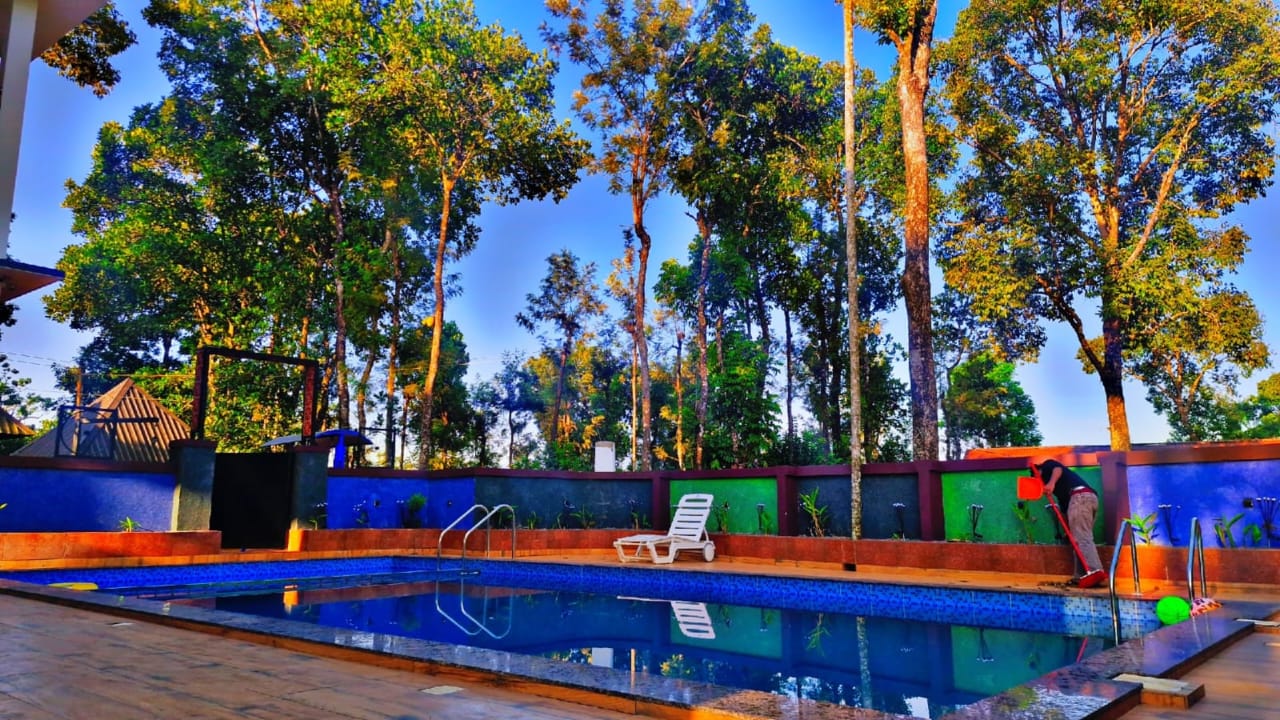 Cassato 2BH Pool Villas - Tap to explore photos