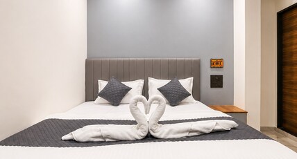 HOTEL BHUJIYO HILLS Room Type - Deluxe