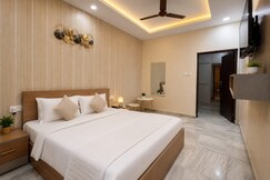 Address of Krishna Guest House, Lucknow
