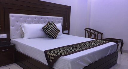 Hotel Silver Palm Room Type - Standard AC Rooms
