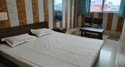 Hotel O PAKWAN HOTELS Room Type - Classic