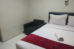 Hotel O Satya Homestay